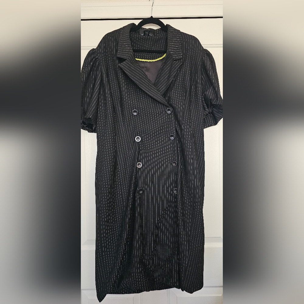 La Femme en Noir BEETLEJUICE™ Delia Dress 3X EUC OBO - Picture 7 of 9